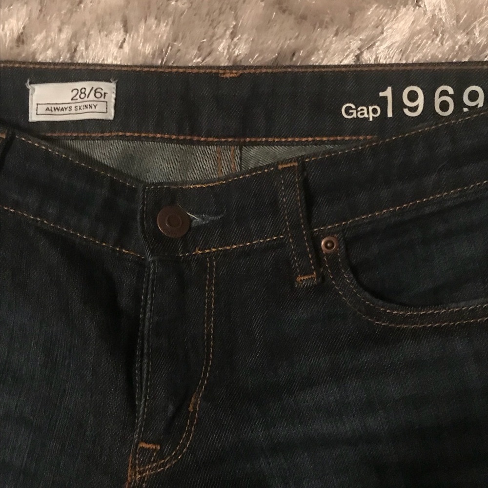 Gap skinny jeans